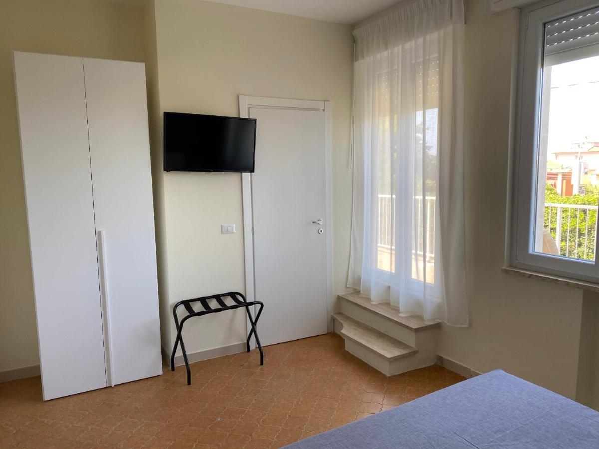 Acquaviva Experience B&B San Vincenzo Luaran gambar