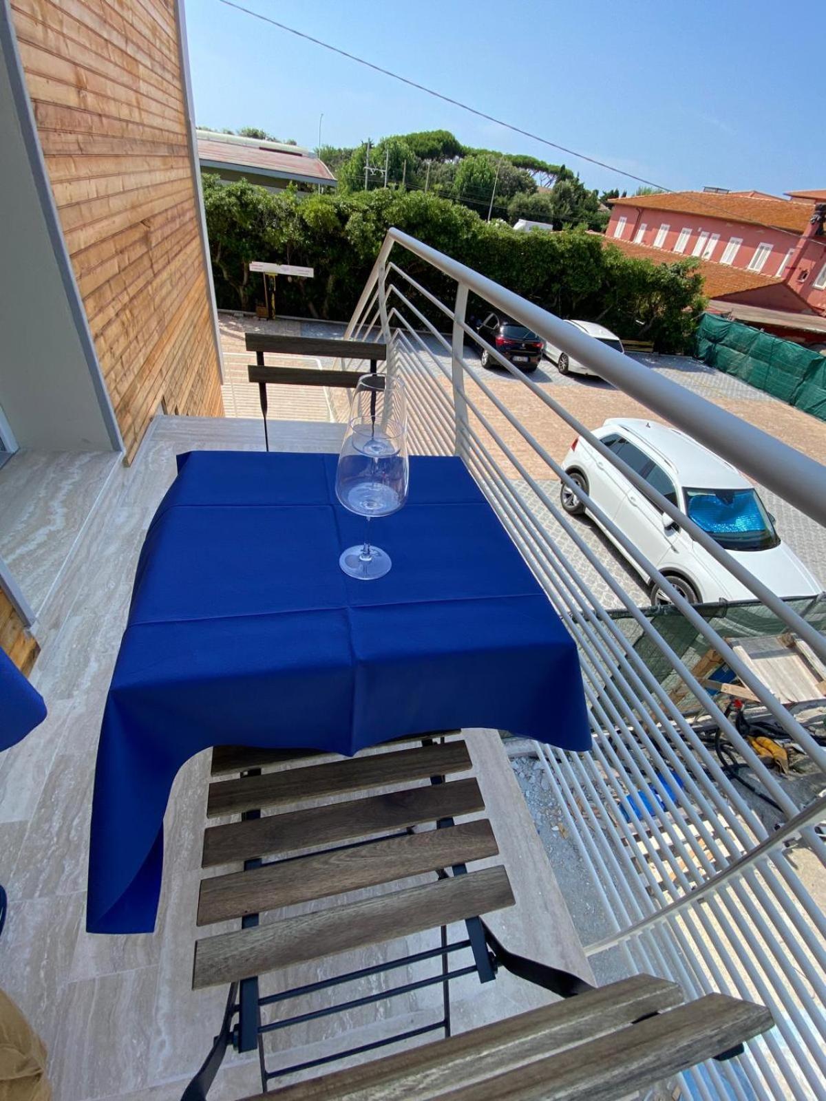 Acquaviva Experience B&B San Vincenzo Luaran gambar