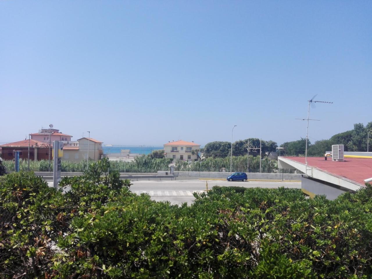 Acquaviva Experience B&B San Vincenzo Luaran gambar